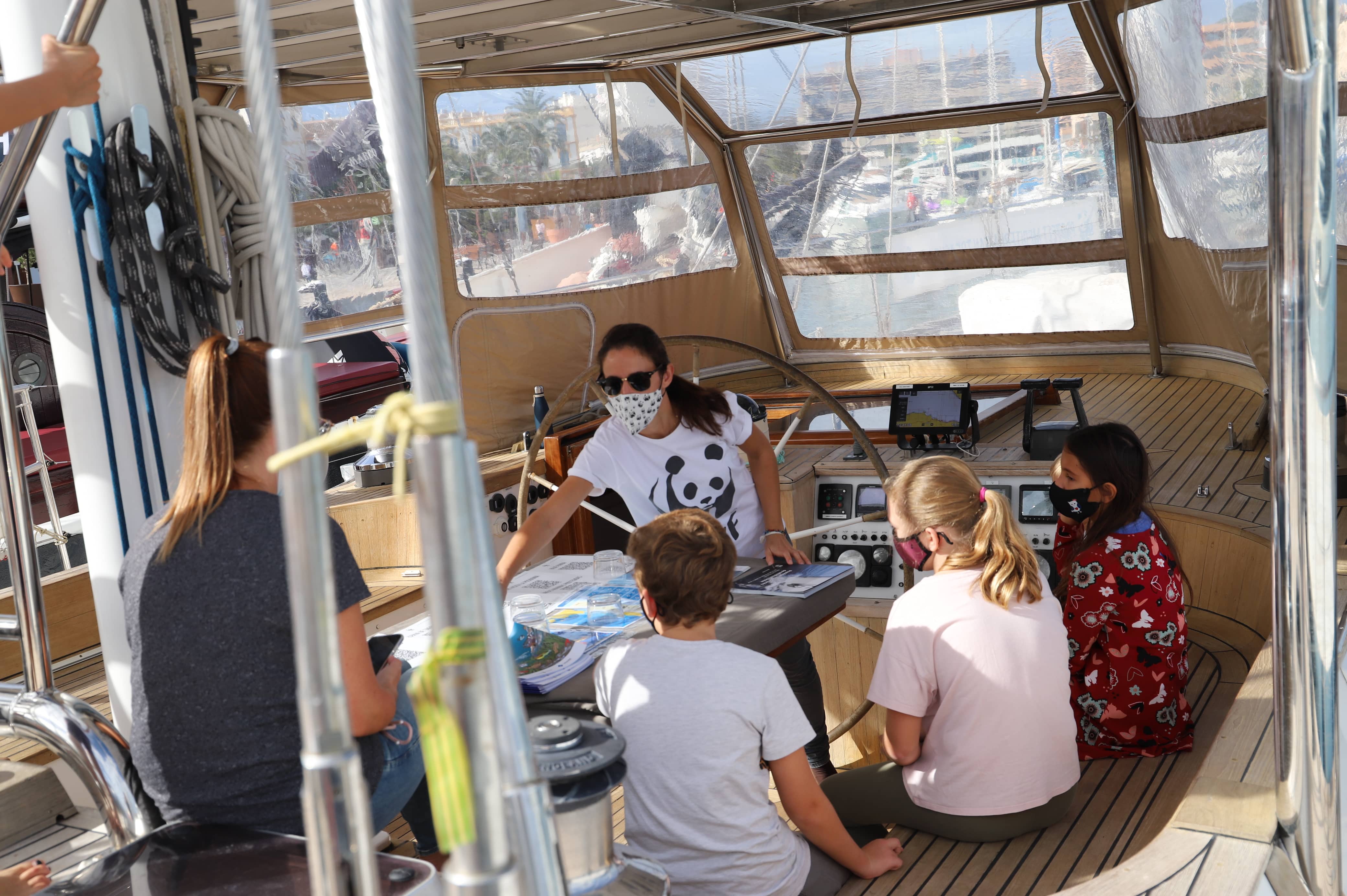 Marina Port Ibiza, Blue Panda, WWF, Tagomago, reserva marina